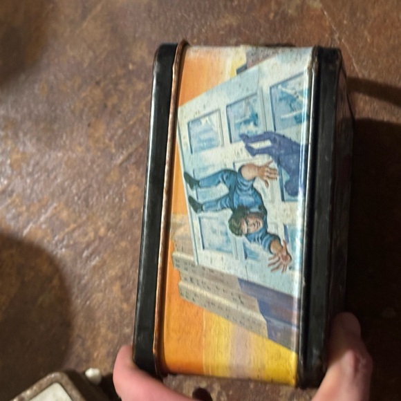 Vintage Aladdin Industries 1981 The Fall Guy Tin Flip-Top Lunchbox w/Thermos - Picture 16 of 17